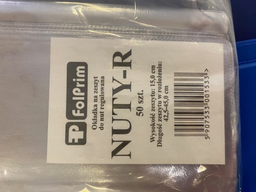 OKŁADKA NA ZESZYT DO NUT REGULOWANA/FOLPRIM/ NUTY-R          WYSOKOŚĆ: 15,0 cm/DŁUGOŚĆ: 42,5-45,0 cm